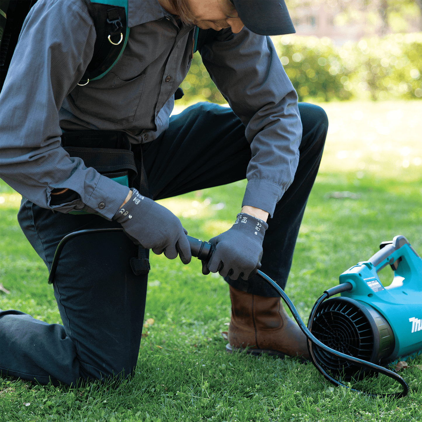 Makita - Makita CBU01Z ConnectX™ 40V max Brushless Blower, Tool Only - B&R Lawnmower Shop
