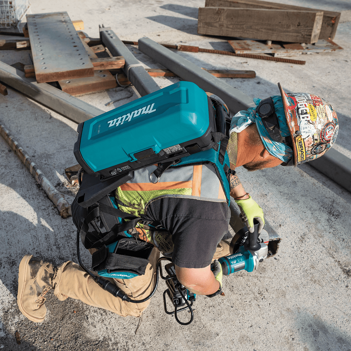 Makita - Makita PDC01 ConnectX™, LXT®, LXT® X2 and XGT® Portable Backpack Power Supply - B&R Lawnmower Shop